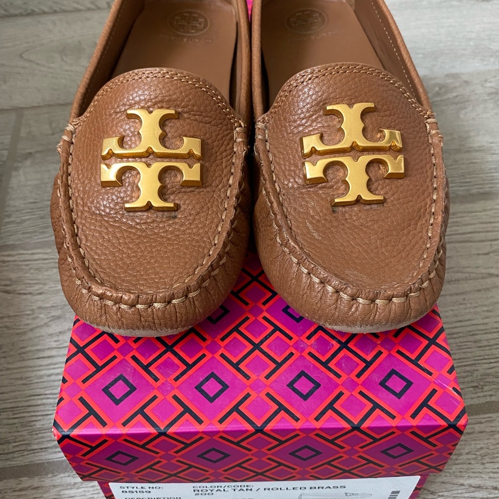 Tory Burch Brown Leather Loafers with Gold Logo